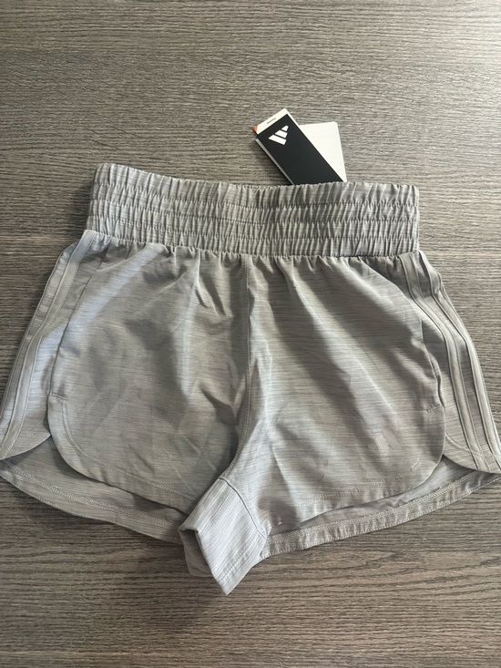 adidas Pants - Adidas Women’s Pacer Woven Shorts High Rise 3” Inseam Size XS Grey